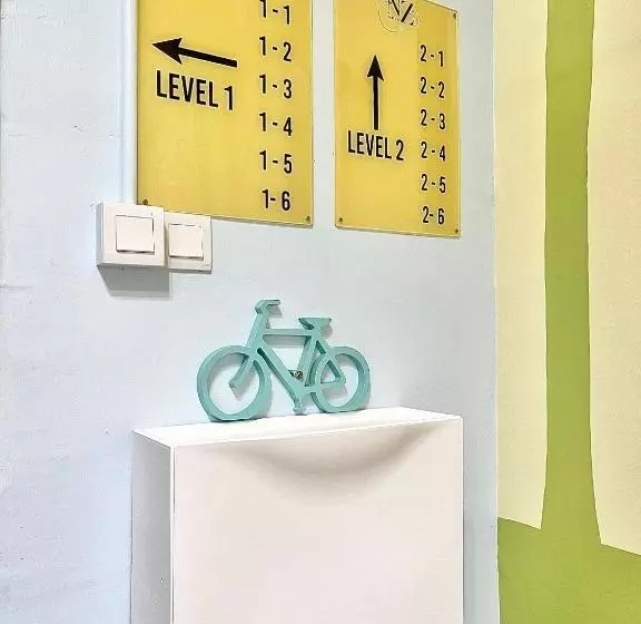 ユースホステル Najzara