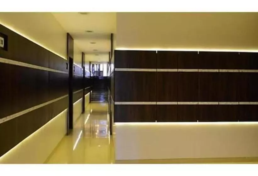 Fabhotel Prime Mist Valley Resort