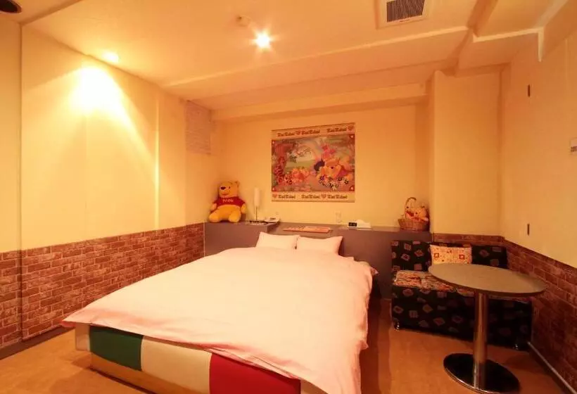 Hotelli レストロヴェスト