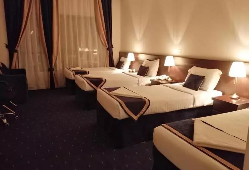 ホテル Emaar Forum