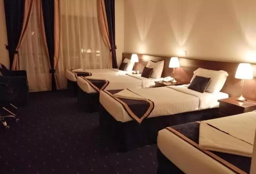 ホテル Emaar Forum