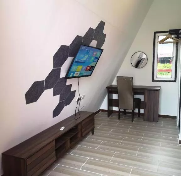 Hotelli Red Triangle Cottage Roomstay