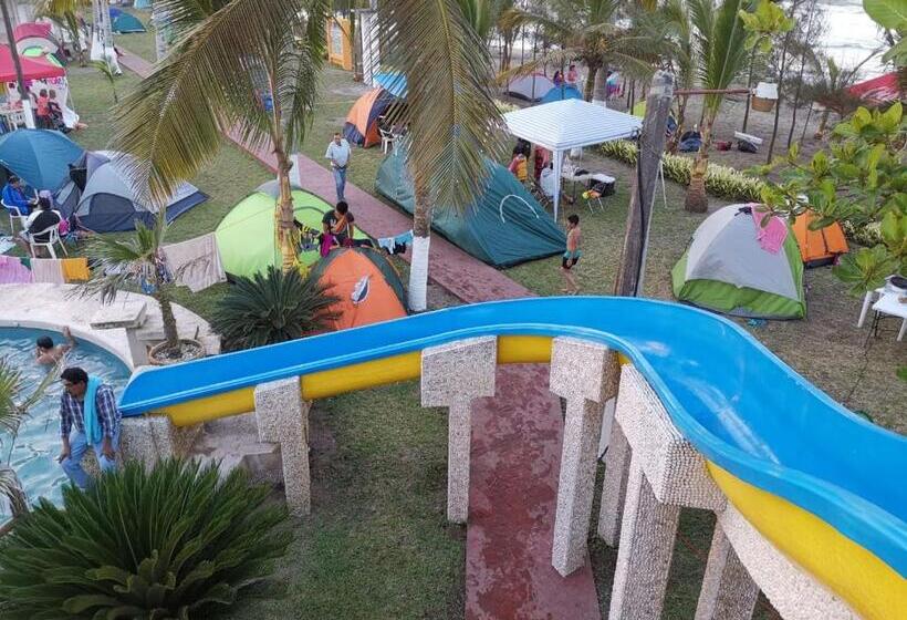 בית מלון כפרי Y Balneario Playa San Pablo