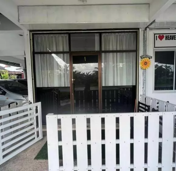 モーテル Heaven Republic Studio