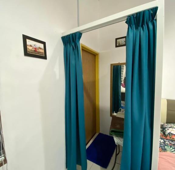 מוטל Heaven Republic Studio