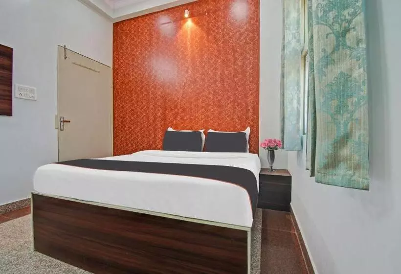 Oyo Hotel Reyansh