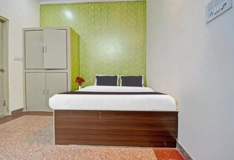 Oyo Hotel Reyansh