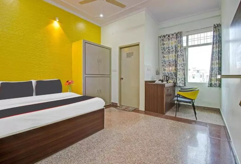 Oyo Hotel Reyansh