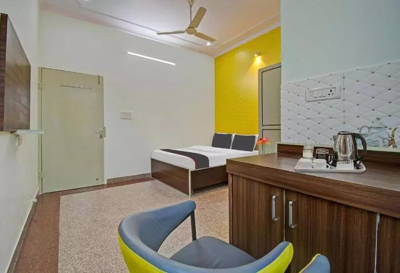 Oyo Hotel Reyansh