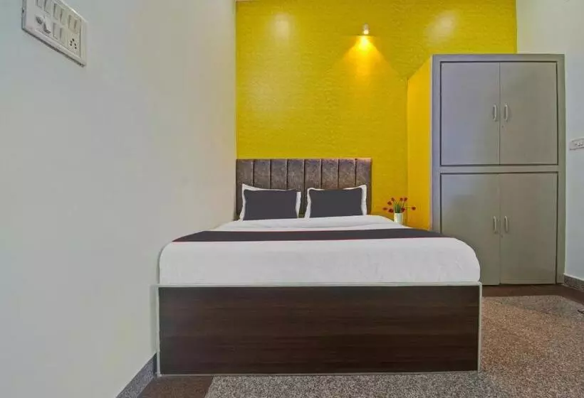Oyo Hotel Reyansh