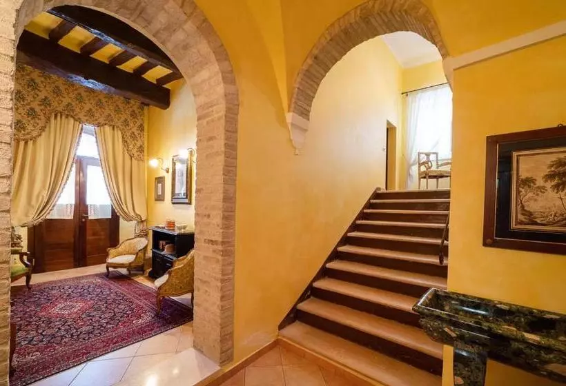 ペンション Degli Alessandri Palace