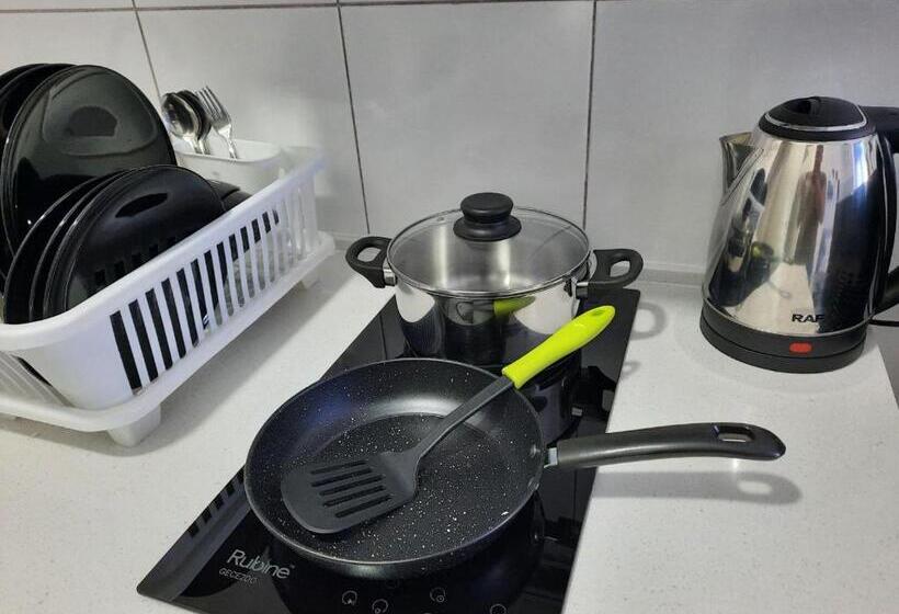 Пансион Horizon Suites Near Klia Airport