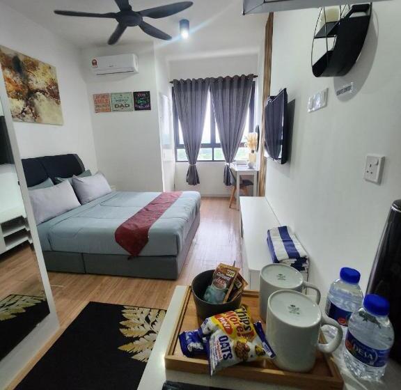 פנסיון Klia Horizon Suite Kota Warisan