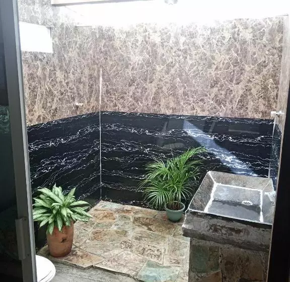 ペンション Los Cocos Hostal