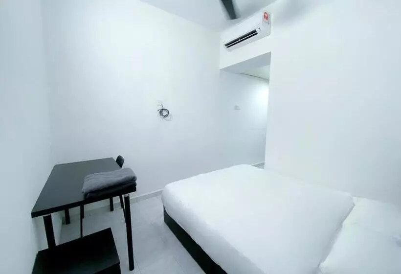 Majatalo Venice Guest Hostel   Bilik Sahaja