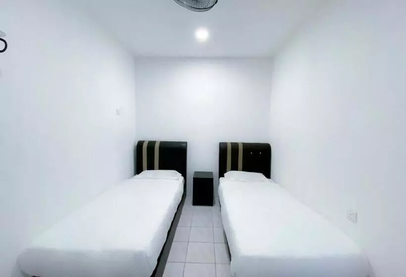 Majatalo Venice Guest Hostel   Bilik Sahaja