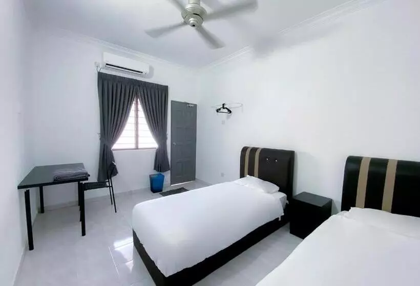 Majatalo Venice Guest Hostel   Bilik Sahaja