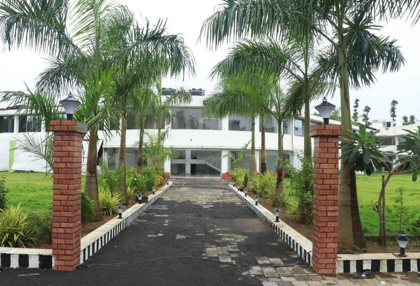 Raj Resort & Banquets