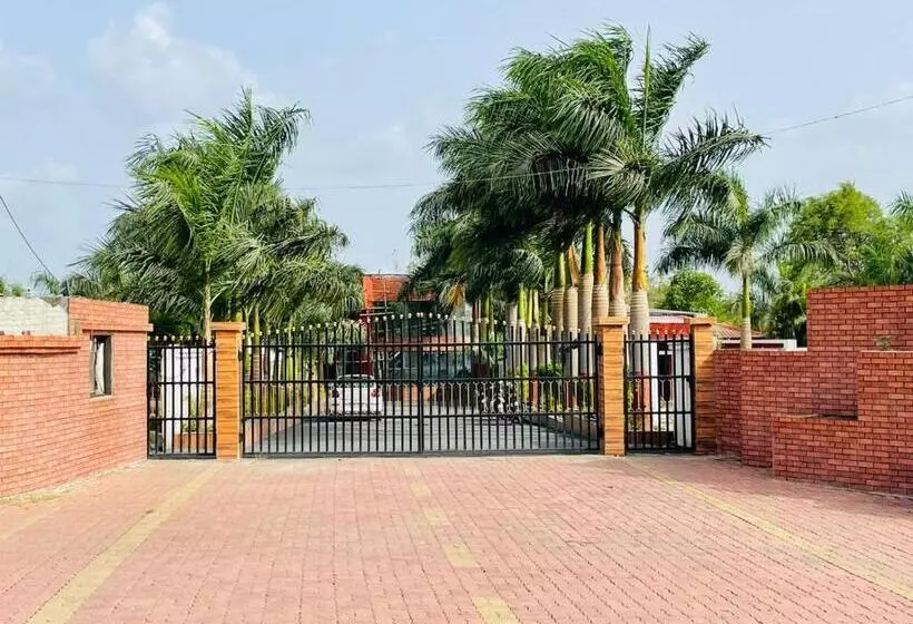 Raj Resort & Banquets