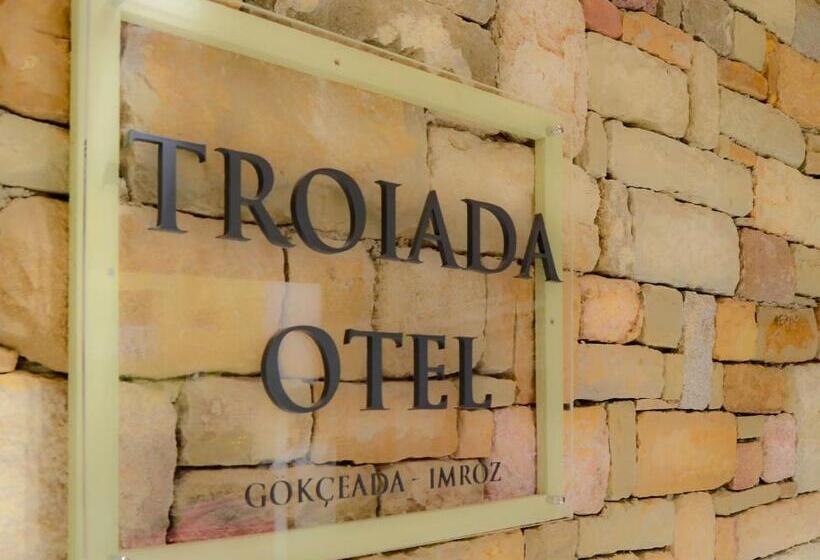 Troi̇ada Otel