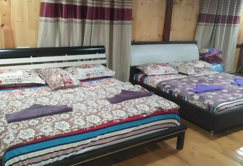 هاستل Challet Tualang