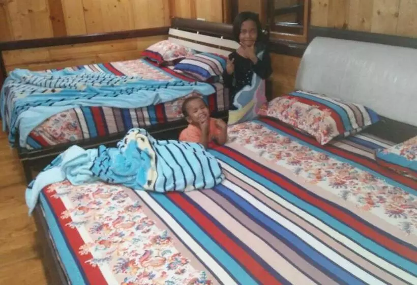 هاستل Challet Tualang