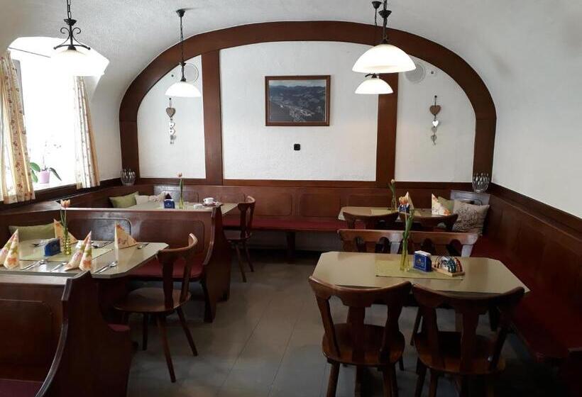 فندق صغير Gasthof Pension Sandwirt