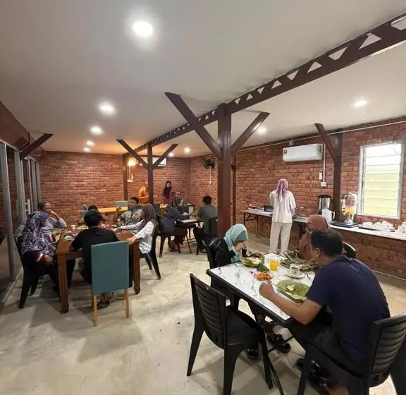 Retkeilymaja Mydusun Chalet, Taiping, Perak, Malaysia