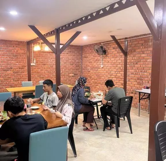 Retkeilymaja Mydusun Chalet, Taiping, Perak, Malaysia