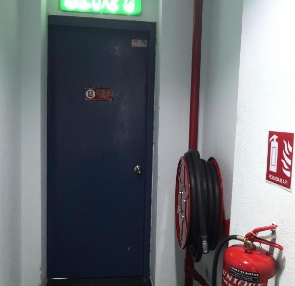 Schronisko Seri Kota Satu