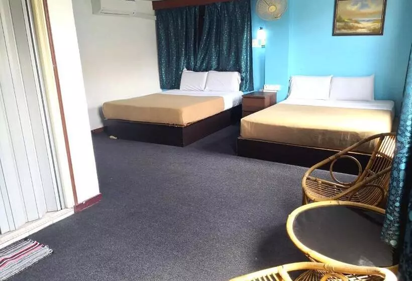 Retkeilymaja Seri Kota Satu