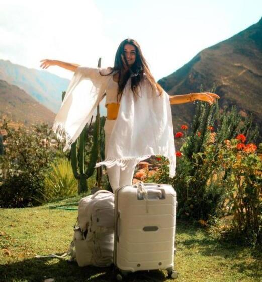 Hostel Wolf Totem Mountain Top Dream Villa