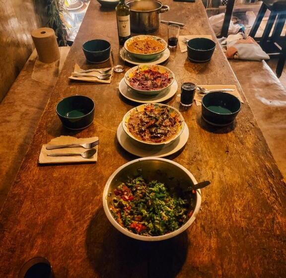 Hostel Wolf Totem Mountain Top Dream Villa