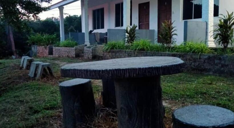 צימר Belebar Homestay Taman Negara Pahang Malaysia