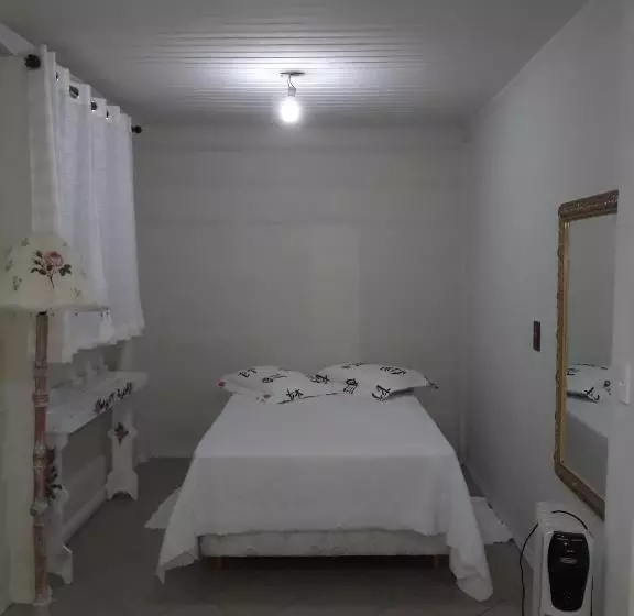 Aamiaismajoitus (B&B) Chacara Recanto Vale Do Luar