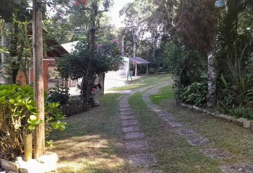 Aamiaismajoitus (B&B) Chacara Recanto Vale Do Luar