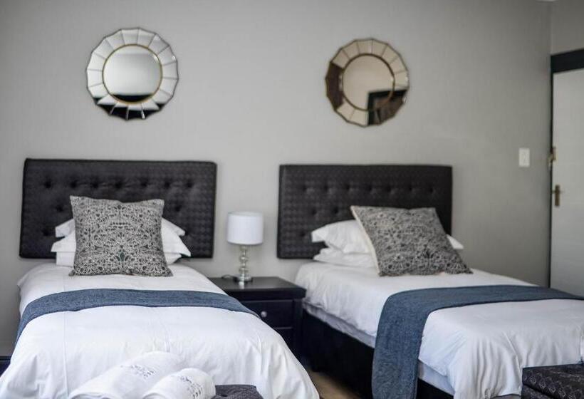 Bed and Breakfast Clivia Lodge