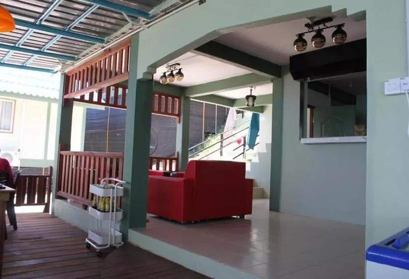 ベッドアンドブレックファースト Perhentian Chomel Chalet