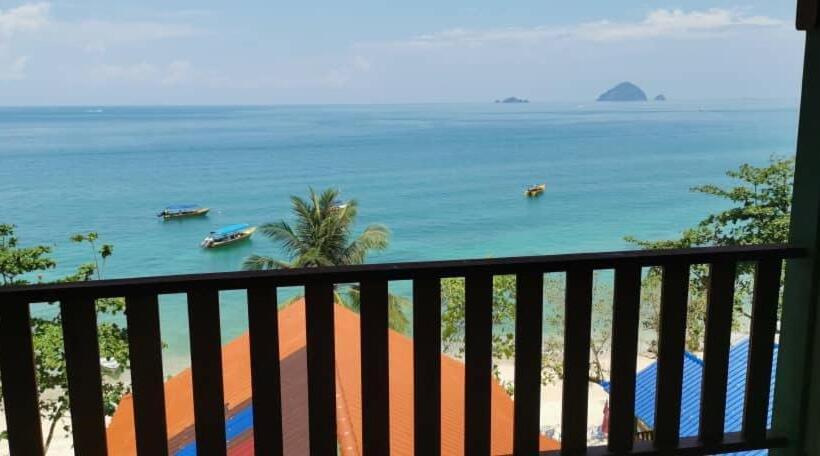 ベッドアンドブレックファースト Perhentian Chomel Chalet