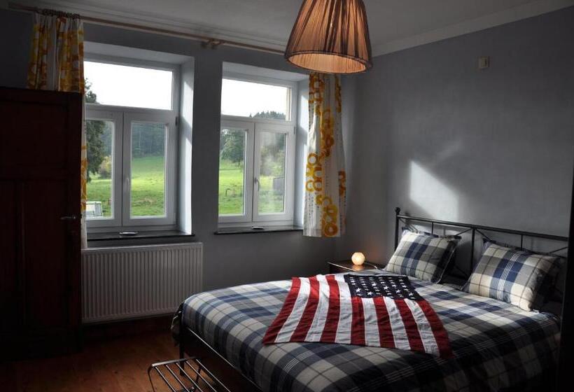 تختخواب و صبحانه Santa Fe   Lutrebois