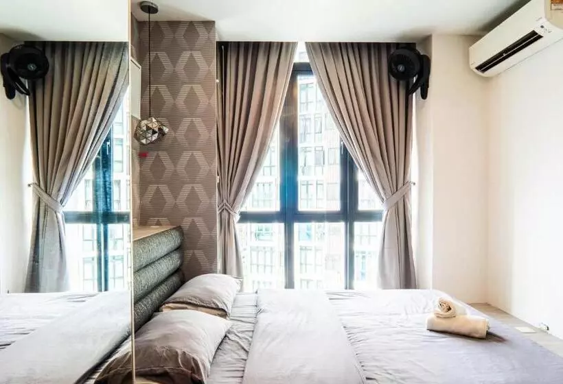 H20 Residence Ara Damansara By Airhost