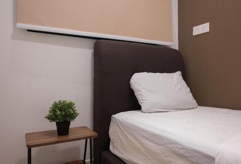 H20 Residence Ara Damansara By Airhost