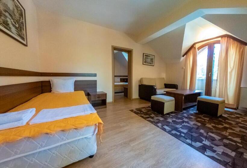 Отель почивна база боженишки урвич