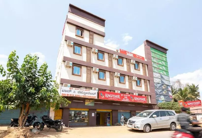 Fabhotel Leo Grand