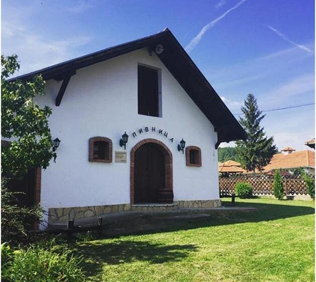 هتل Eko Selo Kostunici