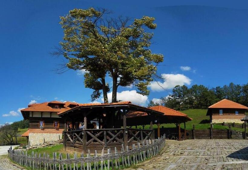 هتل Eko Selo Kostunici