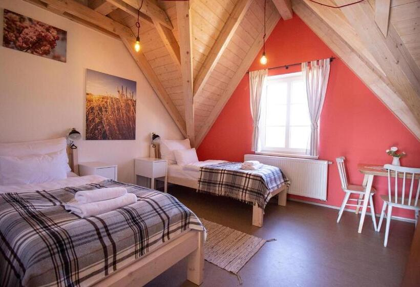 ホテル Tvrz Krassa