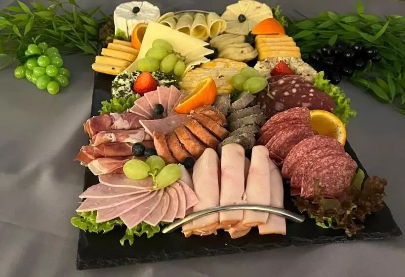 Hotelli Zum Fährhaus