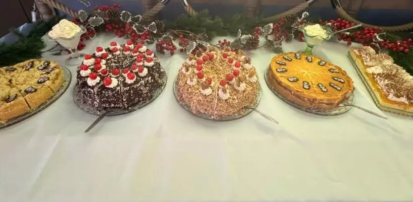 Hotelli Zum Fährhaus