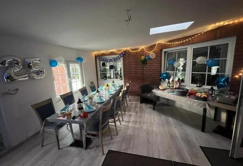 Hotelli Zum Fährhaus